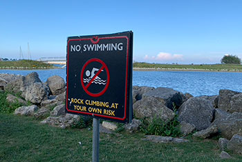 No swiming sign