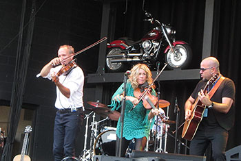 Donnell Leahy, Natalie MacMaster and Family at Milwaukee Irish Fest - August 19, 2018