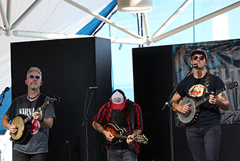 Gadan with Enda Scahill at Milwaukee Irish Fest - August 17, 2024