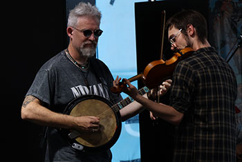 Gadan with Enda Scahill at Milwaukee Irish Fest - August 17, 2024