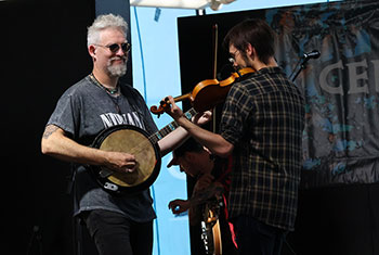 Gadan with Enda Scahill at Milwaukee Irish Fest - August 17, 2024