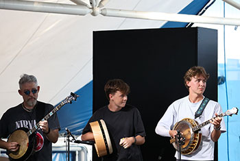 Gadan with Enda Scahill at Milwaukee Irish Fest - August 17, 2024