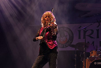 Donnell Leahy, Natalie MacMaster and Family at Milwaukee Irish Fest - August 17, 2024