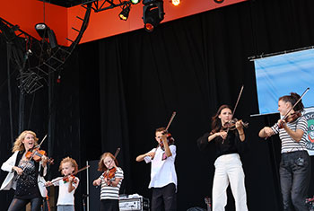 Donnell Leahy, Natalie MacMaster and Family at Milwaukee Irish Fest - August 18, 2024