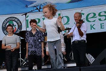 Donnell Leahy, Natalie MacMaster and Family at Milwaukee Irish Fest - August 18, 2024