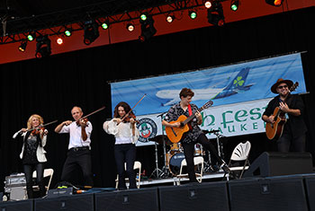 Donnell Leahy, Natalie MacMaster and Family at Milwaukee Irish Fest - August 18, 2024