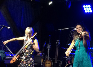 The Moxie Strings at Fifth on Tealing in Sligo, Ireland - October 18, 2016