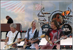 REO Speedwagon at the Waukesha County Fair - July 19, 2009