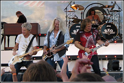 REO Speedwagon at the Waukesha County Fair - July 19, 2009